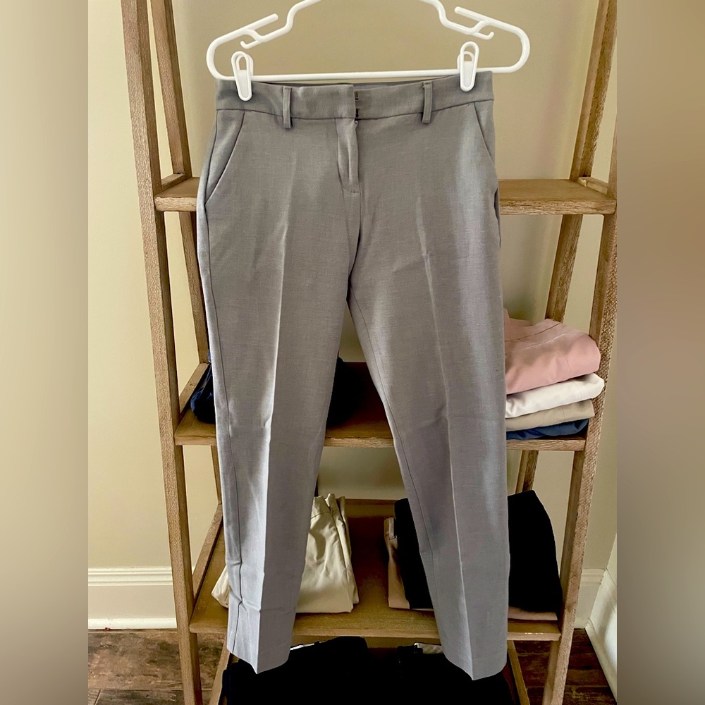 Express columnist ankle pant size 2 Grey
